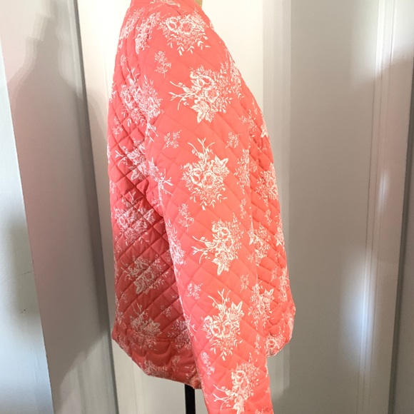 Floral Striped Reversible Quilted Jacket - Picture 8 of 14